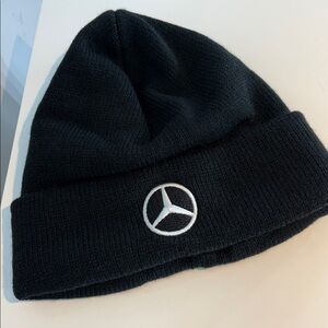 Fersten brand Mercedes-Benz  Embroidered Logo Black Knit Beanie Fleece Lined